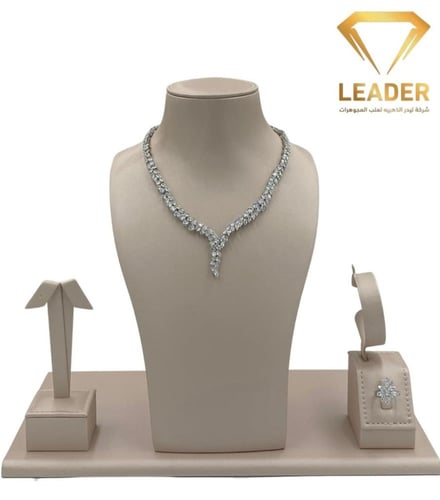 استاند طقم بقاعدة