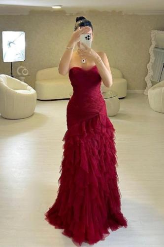 فستان سهره ناعم عودي طويل