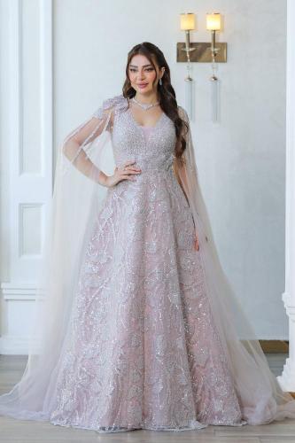 فستان سهرة فخم مزين بلخرز باكمام تيب طويلة