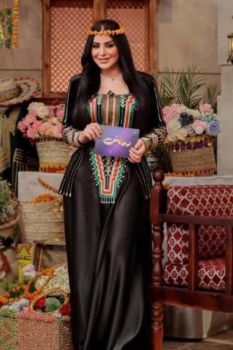 جلابية ليوم التاسيس لون اسود خامه تفته