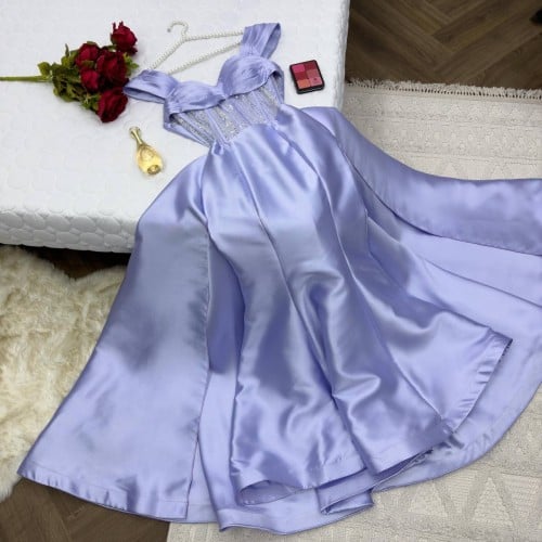 فستان سهرة ناعم