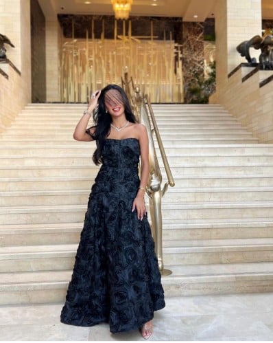 فستان سهره أنيق بتوريد ملكي