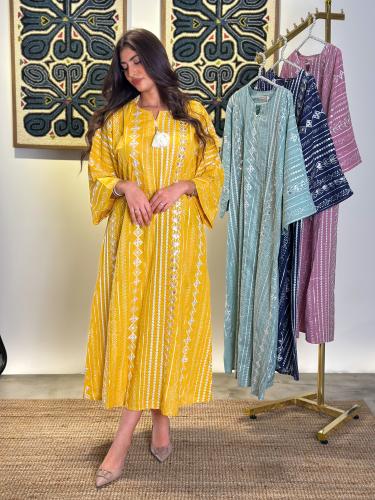 جلابية ميد سي واي مطرز كمبيوتر وترتر لمعة