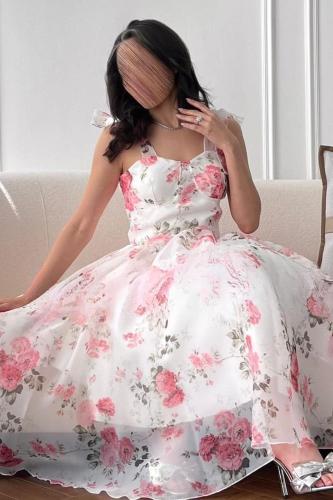 فستان سهرة ربيعي مشجر