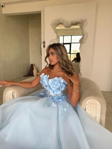 فستان سهرة تب سماوي مورد