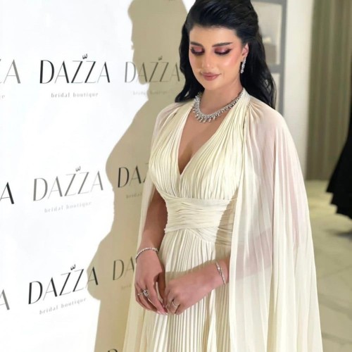 فستان سهرة لؤلؤي انيق