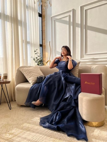 فستان سهرة كحلي فخم