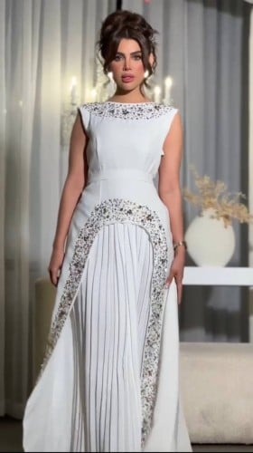 فستان سهرة تطريز يدوي