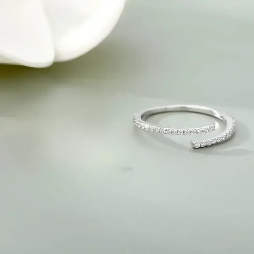 خاتم مفتوح مرصع ناعم