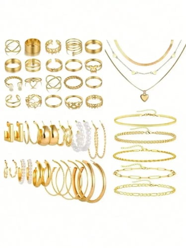 تشكيلة إكسسوارات ذهبية عصرية