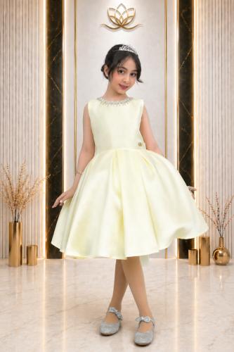 Girls' dress, Tuffah Russian lemon