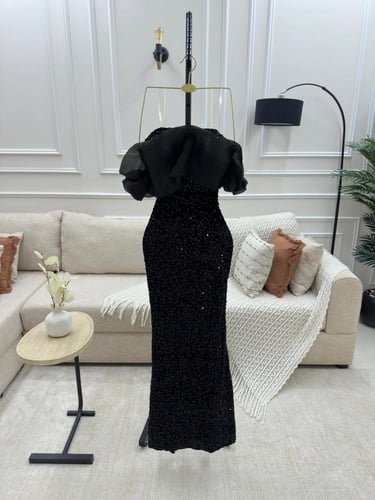 فستان سهرة مخمل دمج ترتر راقي