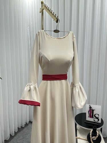 فستان يمامة