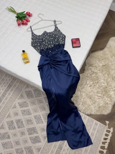 فستان سهره لولو وتطريز