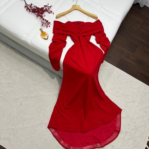 فستان ناعم كسرات صدر