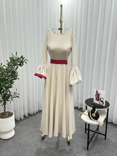 فستان يمامة