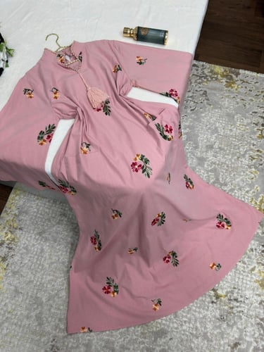 جلابية سي واي ورود بالقيطان الراقية