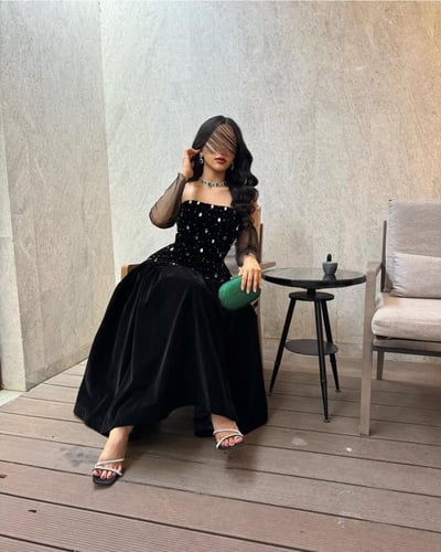 فستان سهرة شتوي تطريز متألق