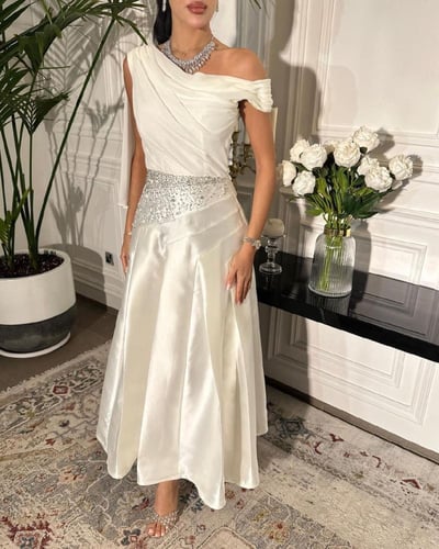 فستان ميكادو راقي مطرز الخصر