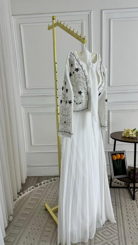 فستان لورينا