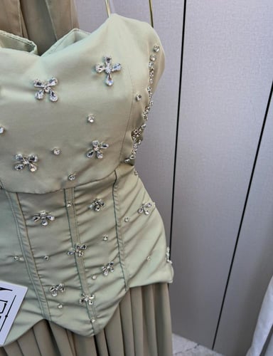 فستان لوماس