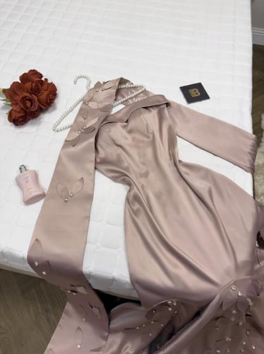 فستان تفته ورد ليزر