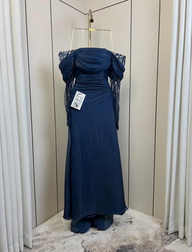 فستان ليزوان