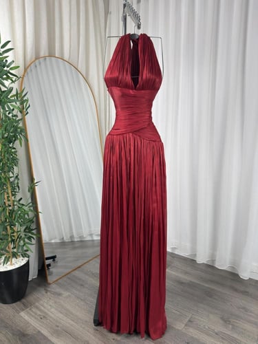 فستان فكتوريا