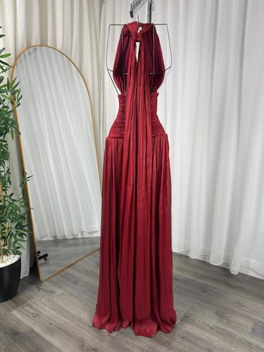 فستان فكتوريا