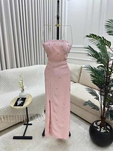 فستان لؤلؤة