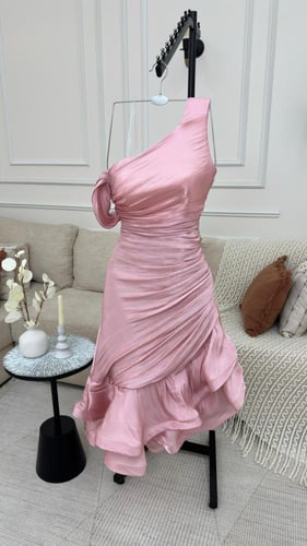 فستان ميد كرنكر راقي