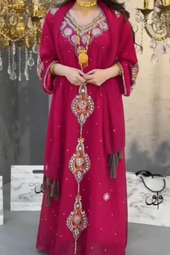 جلابية شيقون متألقة جداً