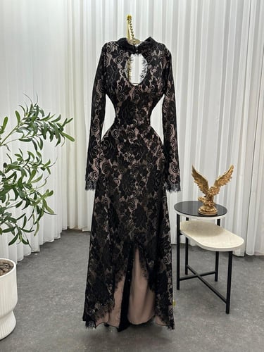 فستان مذهلة