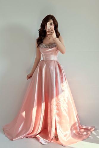 فستان هايدي