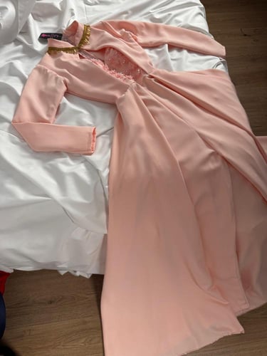 فستان دلاال