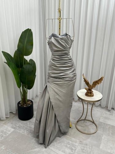 فستان شانطون مميز باطلالة ساحرة