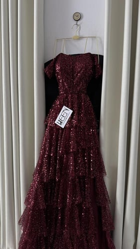 فستان الملكة