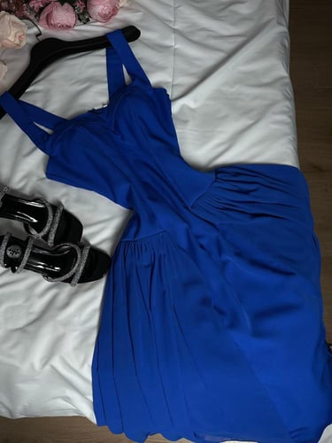 فستان رزانة