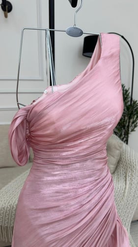 فستان ميد كرنكر راقي