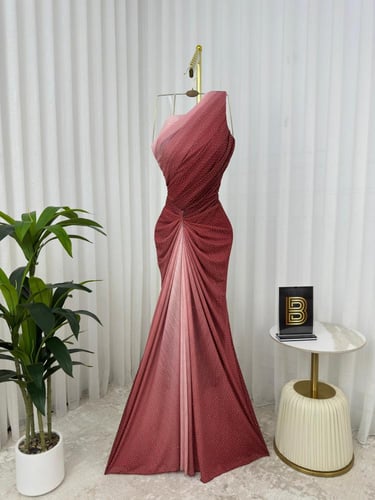 فستان نورمين