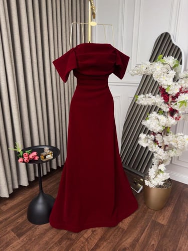 فستان سهرة جوخ انيق جدا