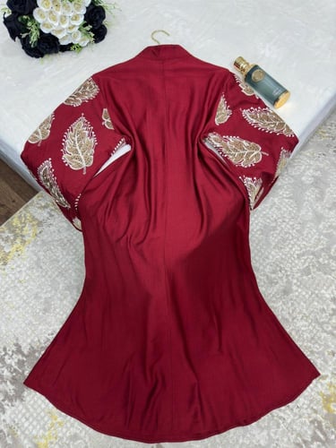 جلابية خام سي واي طرز متألقة