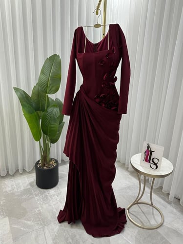 فستان باربي دم الغزال راقي جدا