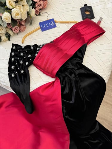 فستان سهرة ذيل طويل راقي جداً