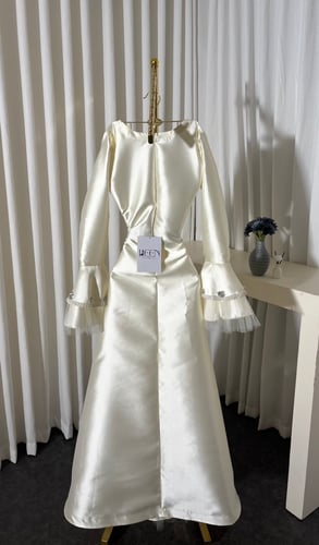 فستان ميكادو