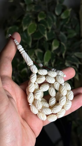 عظم جمل نقش يدوي كامل