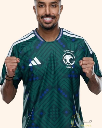 طقم المنتخب السعودي الاخضر الشكل الجديد الاساسي 20...