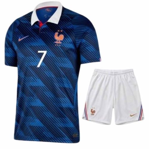 طقم منتخب فرنسا الأساسي - موسم 2026