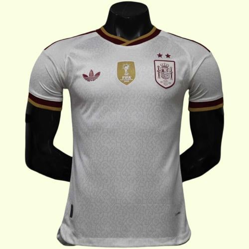 قميص منتخب إسبانيا الاحتياطي الجديد نجمتين 2027