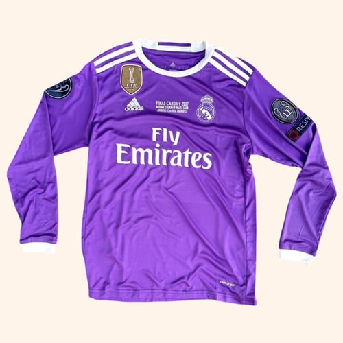 قميص ريال مدريد البنفسجي كم طويل - إصدار كلاسيك نه...
